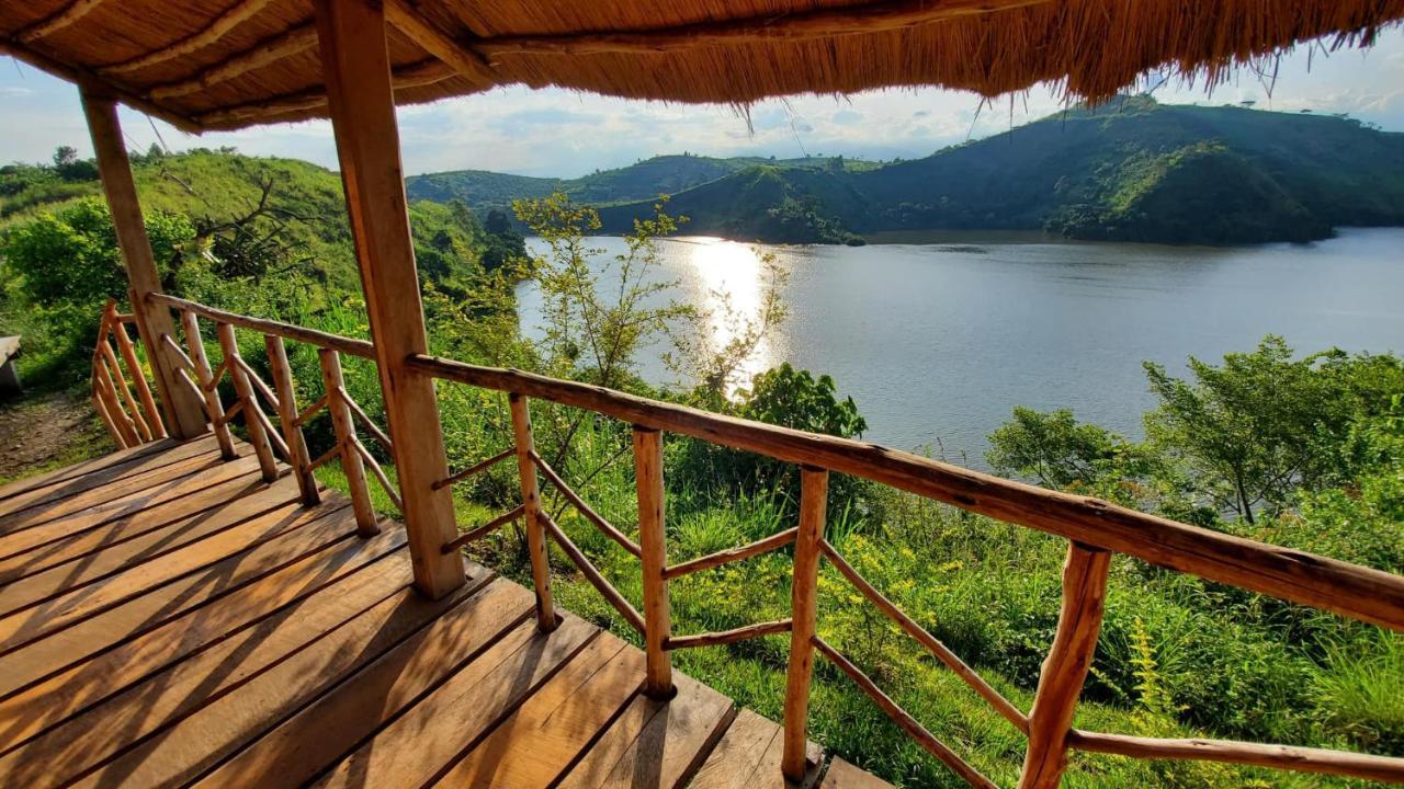 Fort Portal Mwamba Kelele Lodge מראה חיצוני תמונה
