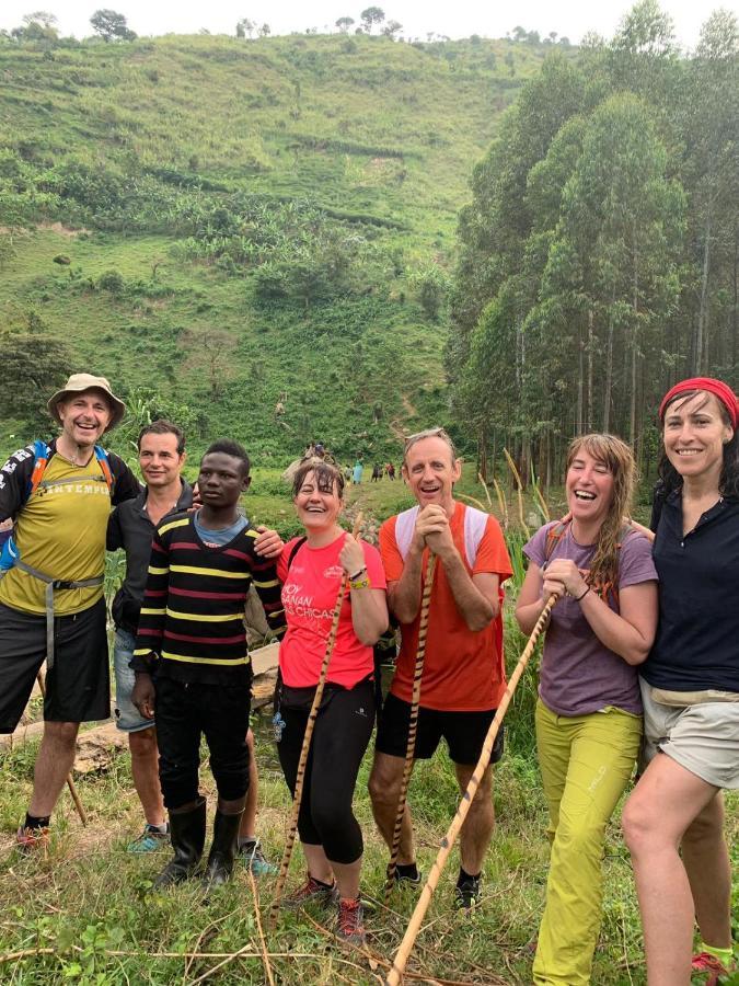 Fort Portal Mwamba Kelele Lodge מראה חיצוני תמונה
