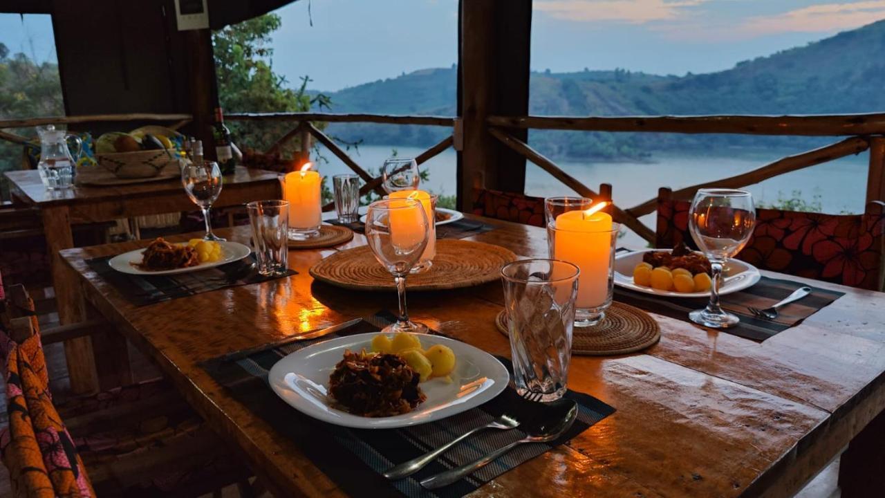 Fort Portal Mwamba Kelele Lodge מראה חיצוני תמונה