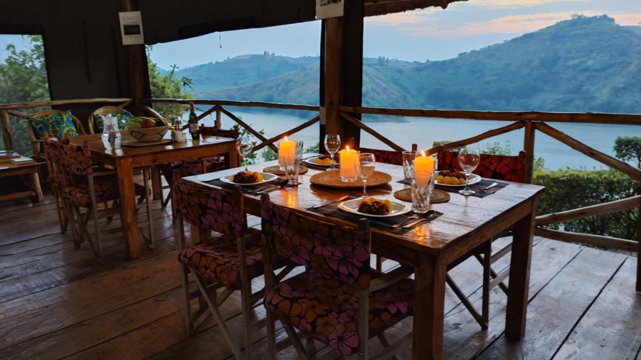 Fort Portal Mwamba Kelele Lodge מראה חיצוני תמונה